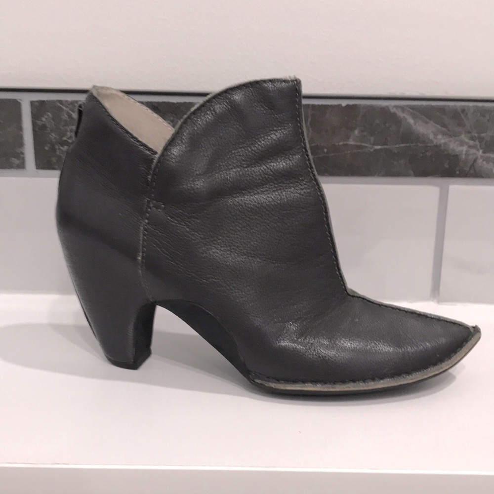 Camper ankle boots